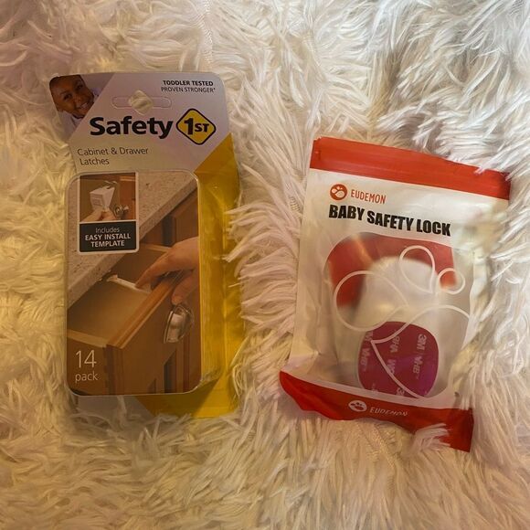 *NIB* Oven Door Lock with 3M & Safety 1st (14) Pack Cabinet & Drawer Latches - Picture 1 of 5